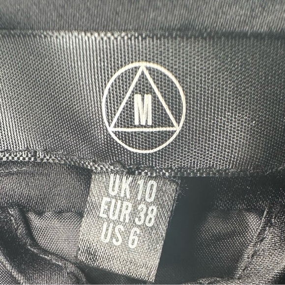 Missguided Velvet Gold Button Satin Lapel Blazer Dress NWOT - Picture 3 of 10